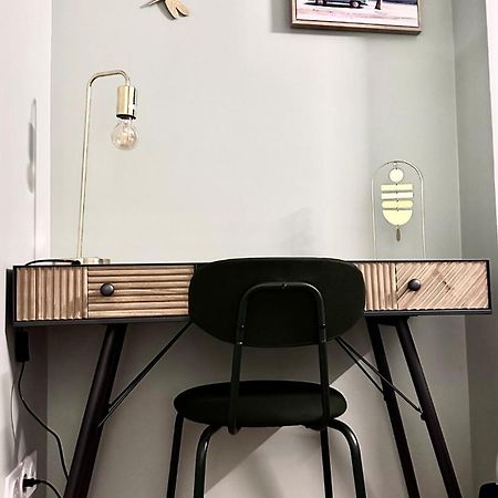 Un Appartement En Centre Ville , A 2 Pas Du Chateau De Villers Cotterets 외부 사진